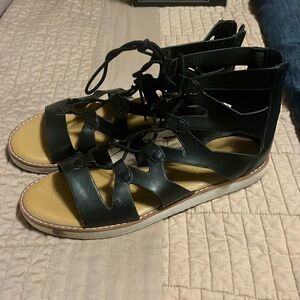 Madden girl gladiator sandal